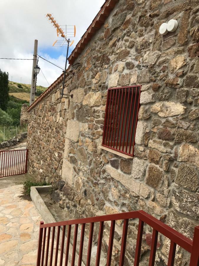 Casa Sierra De Gredos Konuk evi Navasequilla Dış mekan fotoğraf